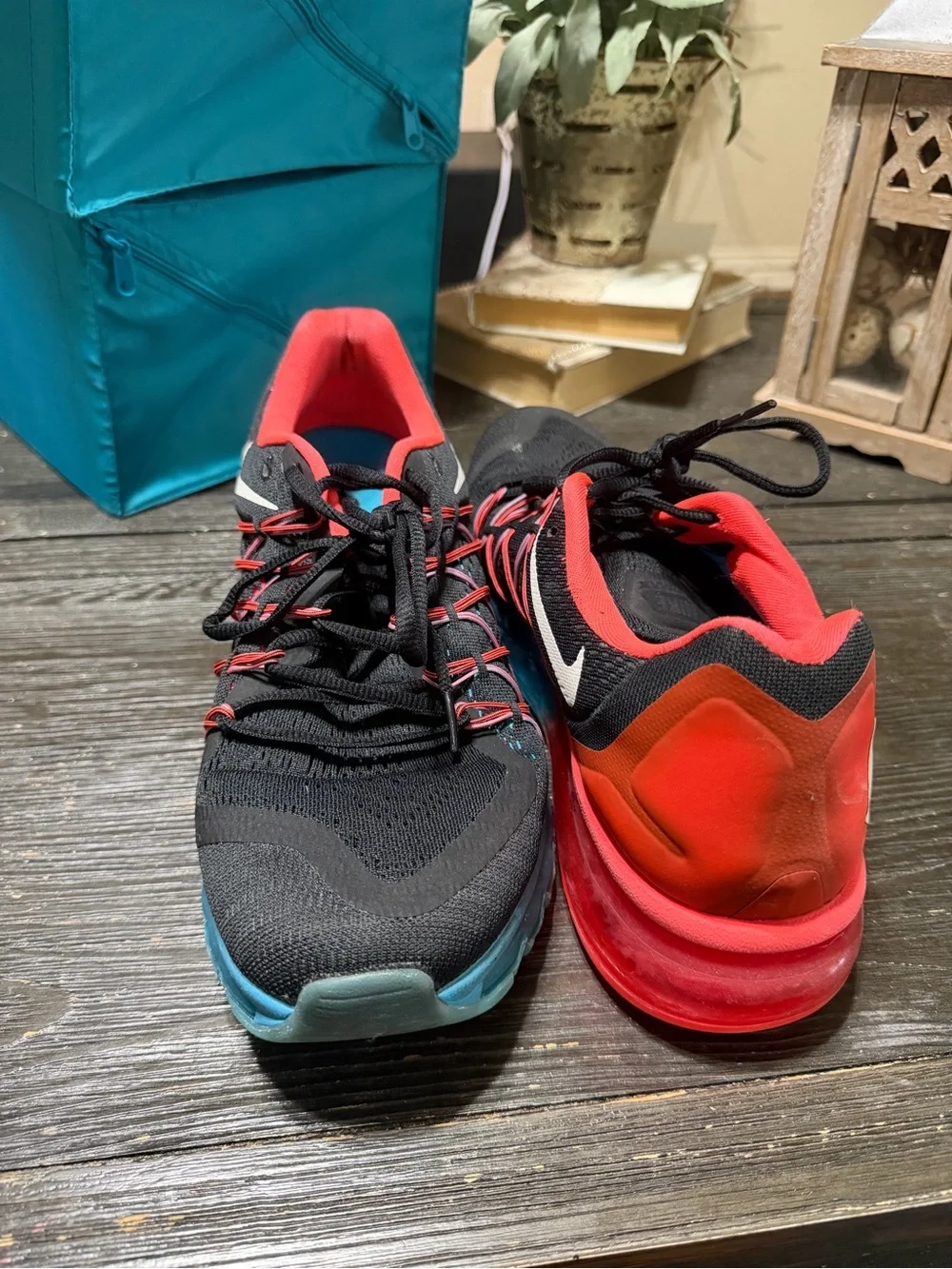 Nike Black and Red Gradient Sole Sneakers